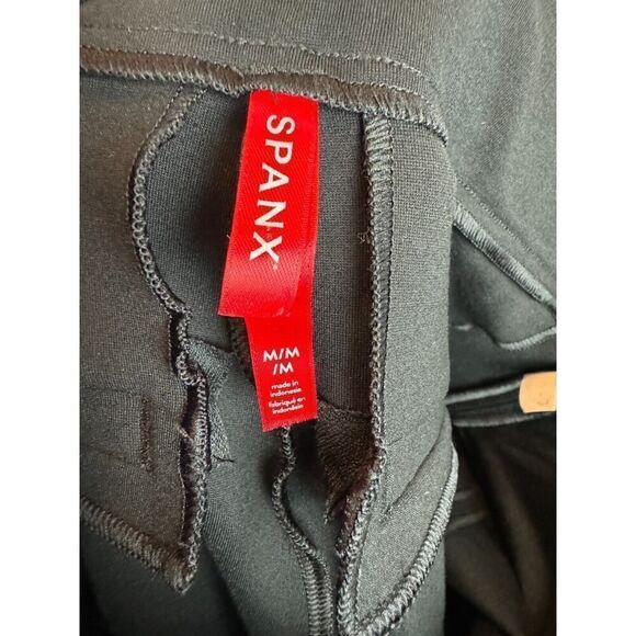 SPANX black pull on stretch pants straight leggings size M - Picture 5 of 6
